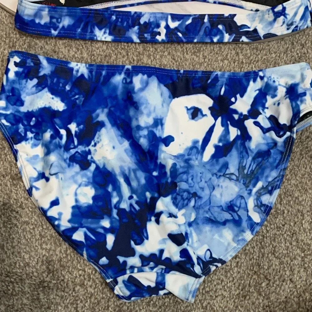 Vibrant Blue Tie-Dye Kids Bikini‎